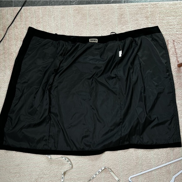 Forenza Asymmetrical Front Wrap Black Suede Skirt Midi Size 8 Fall Winter - Picture 11 of 12